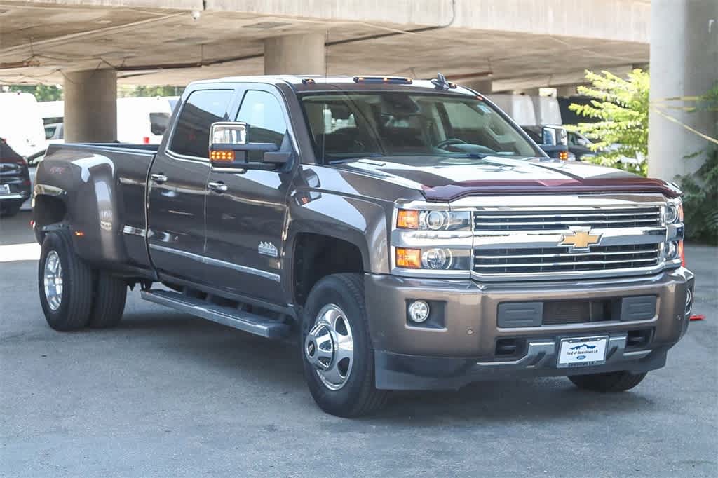 Thumbnail: 2015 Chevrolet Silverado 3500 - 3