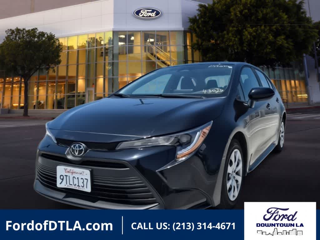 2025 Toyota Corolla LE CVT's photo
