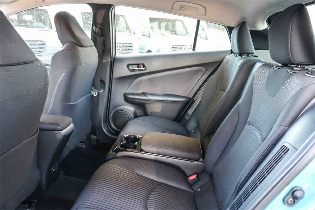 Thumbnail: 2018 Toyota Prius Prime - 18