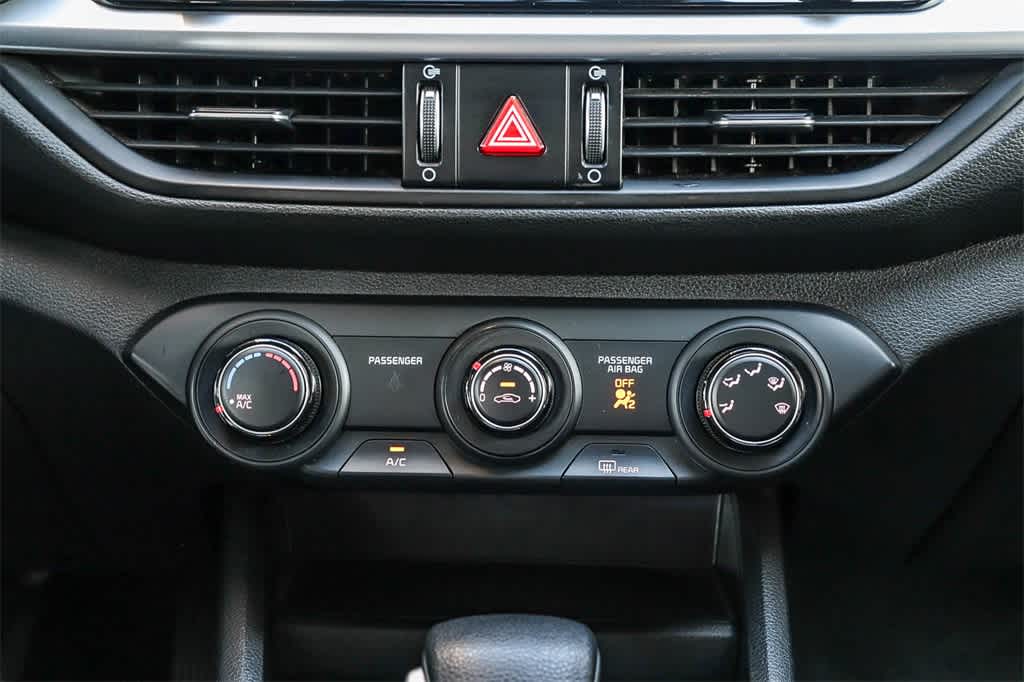 Thumbnail: 2023 Kia Forte - 14