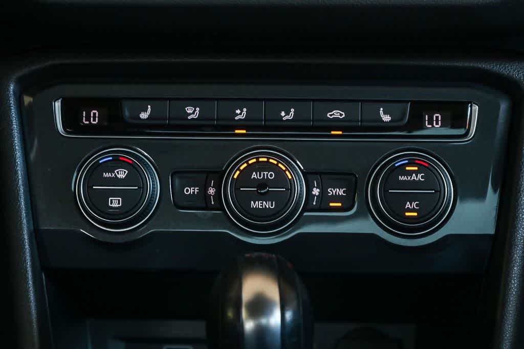 Thumbnail: 2019 Volkswagen Tiguan - 14