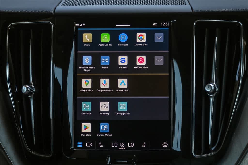 Thumbnail: 2024 Volvo XC60 - 14