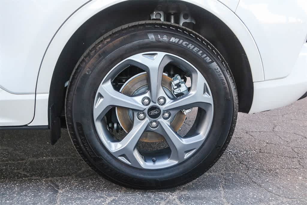 Thumbnail: 2024 Ford Escape - 10