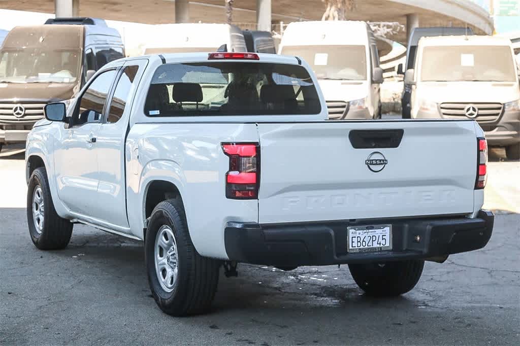 Thumbnail: 2023 Nissan Frontier - 8