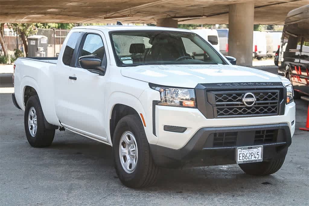 Thumbnail: 2023 Nissan Frontier - 3