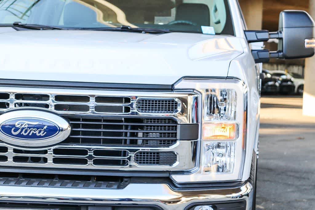 Thumbnail: 2026 Ford F-350 - 4