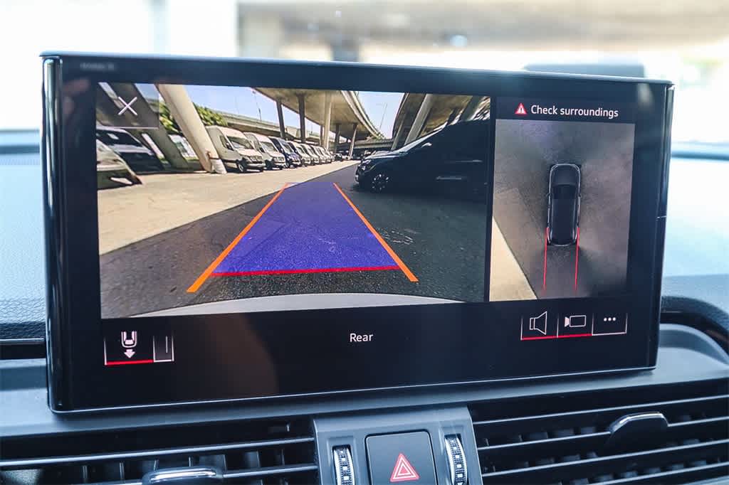 2022 Audi Q5 e Premium Plus 26