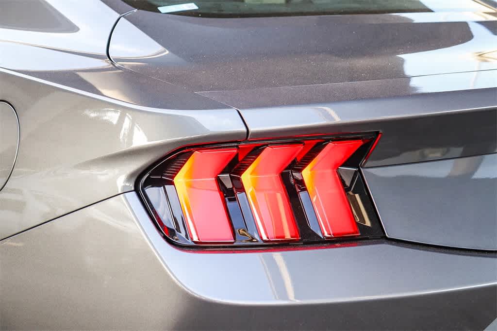 Thumbnail: 2026 Ford Mustang - 9