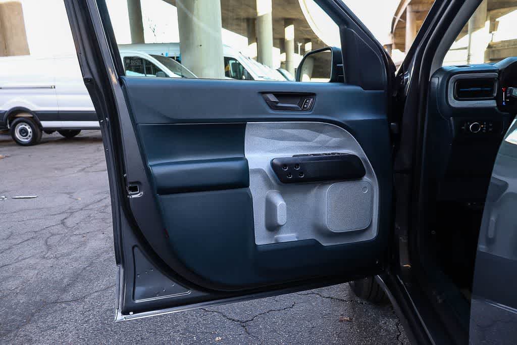 Thumbnail: 2026 Ford Maverick - 20