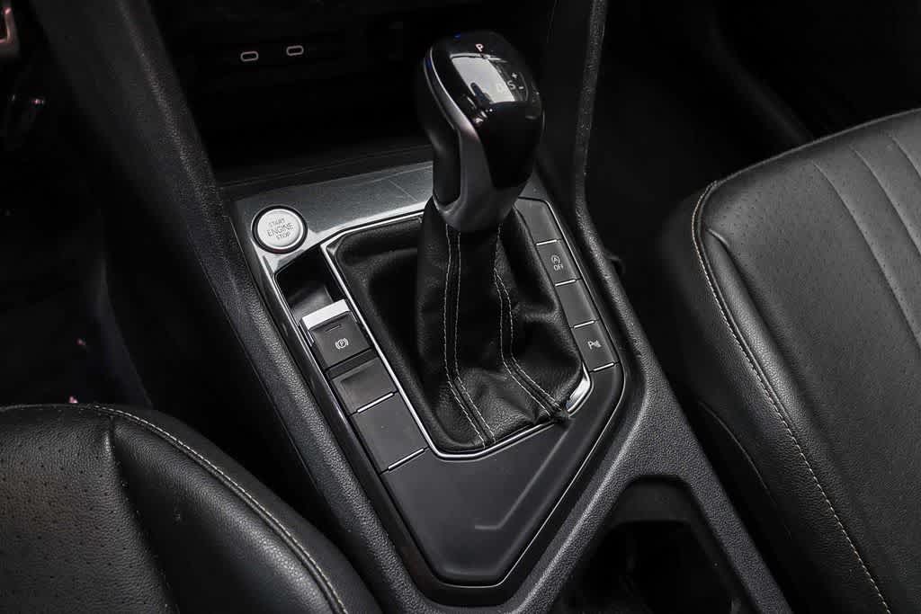 Thumbnail: 2023 Volkswagen Tiguan - 21