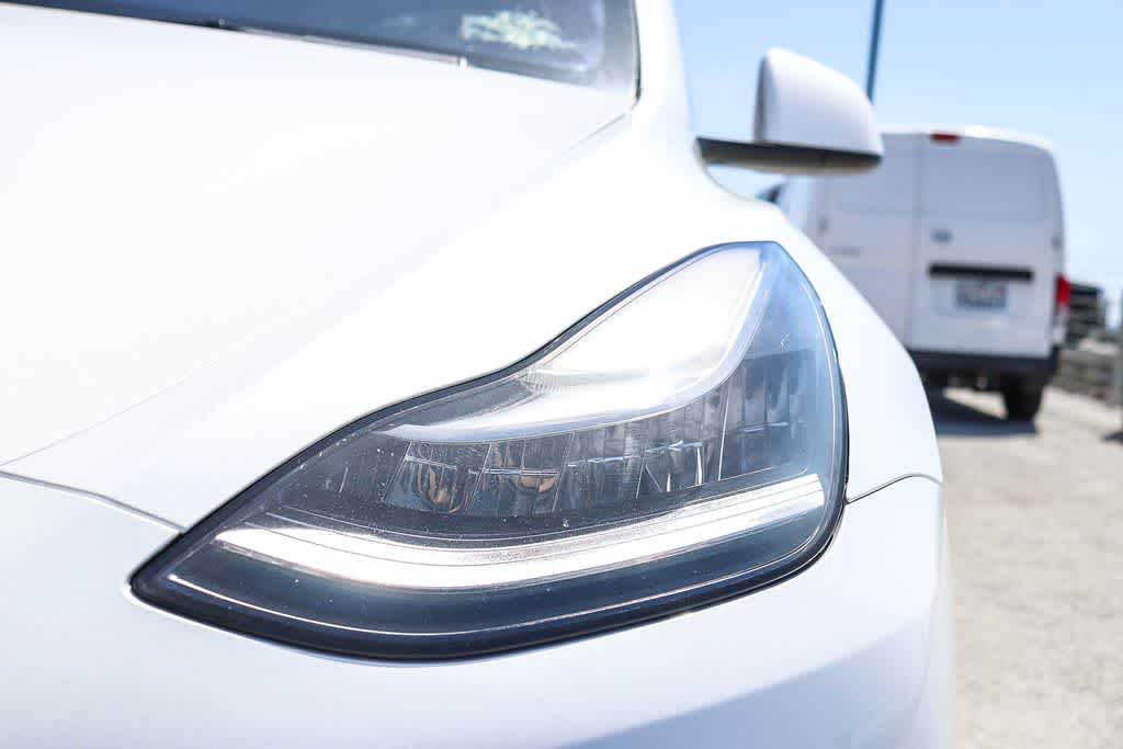 Thumbnail: 2021 Tesla Model Y - 7