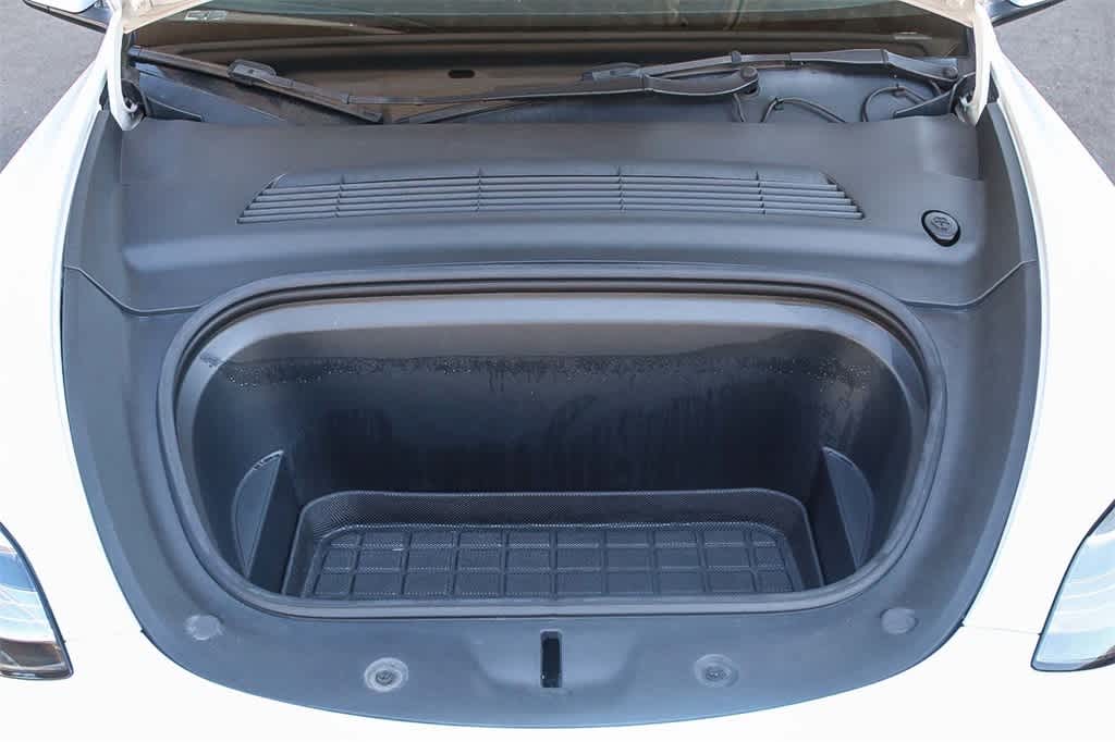 Thumbnail: 2021 Tesla Model Y - 25