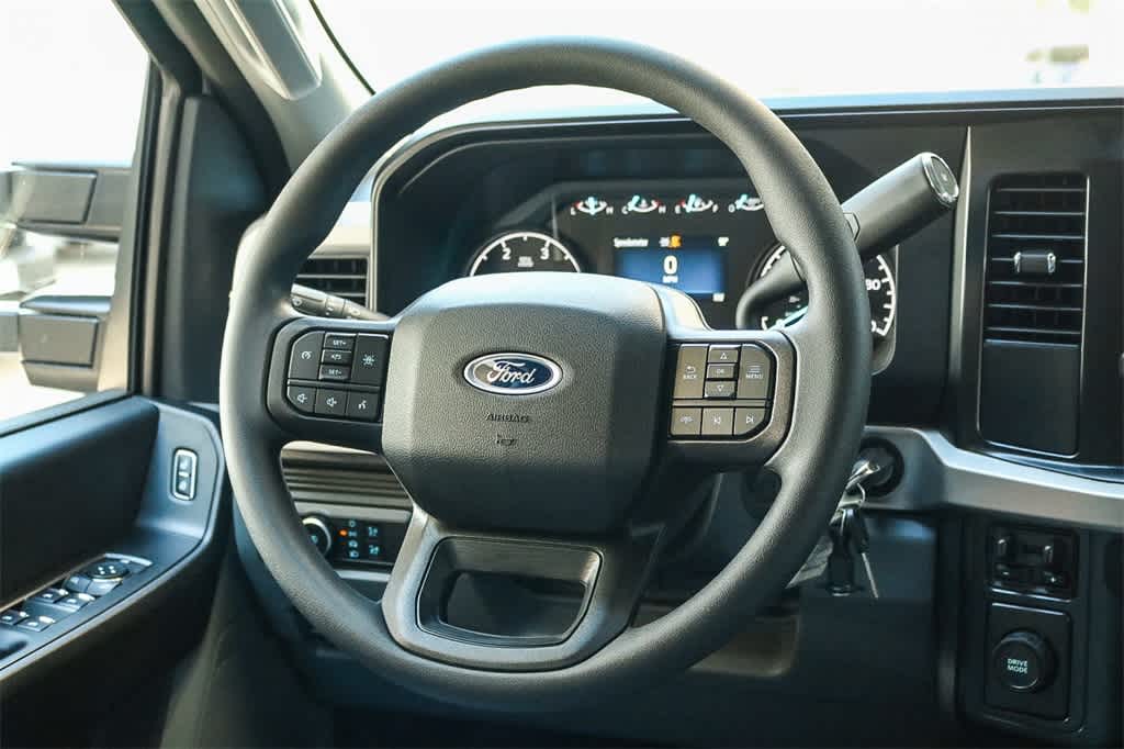 Thumbnail: 2026 Ford F-550 - 23