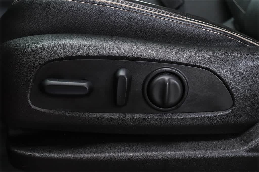 Thumbnail: 2019 GMC Terrain - 21