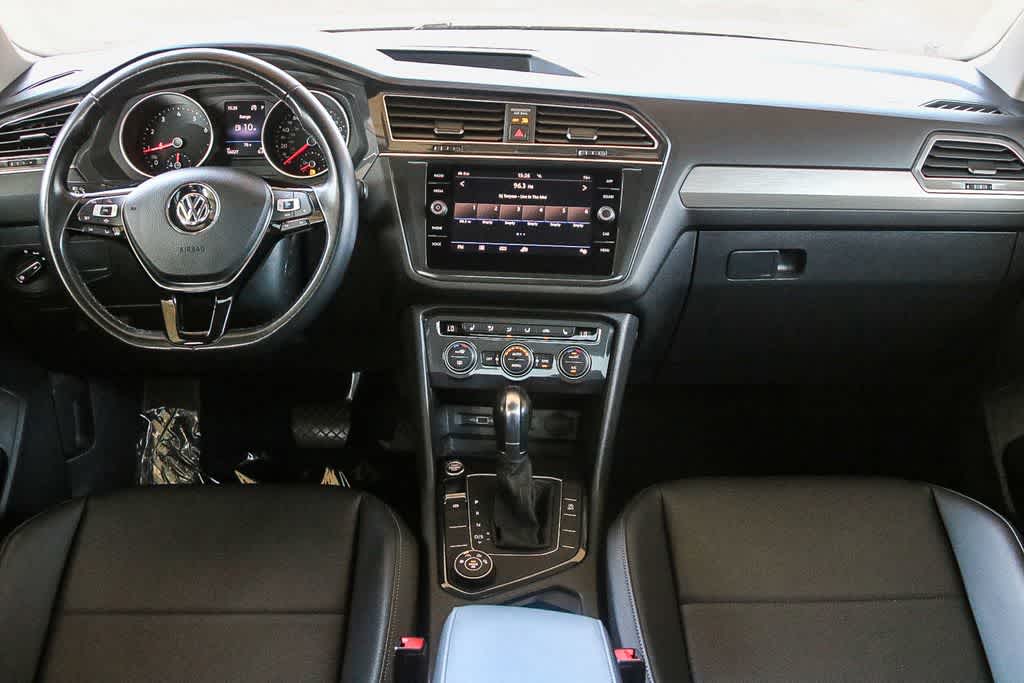 Thumbnail: 2019 Volkswagen Tiguan - 12