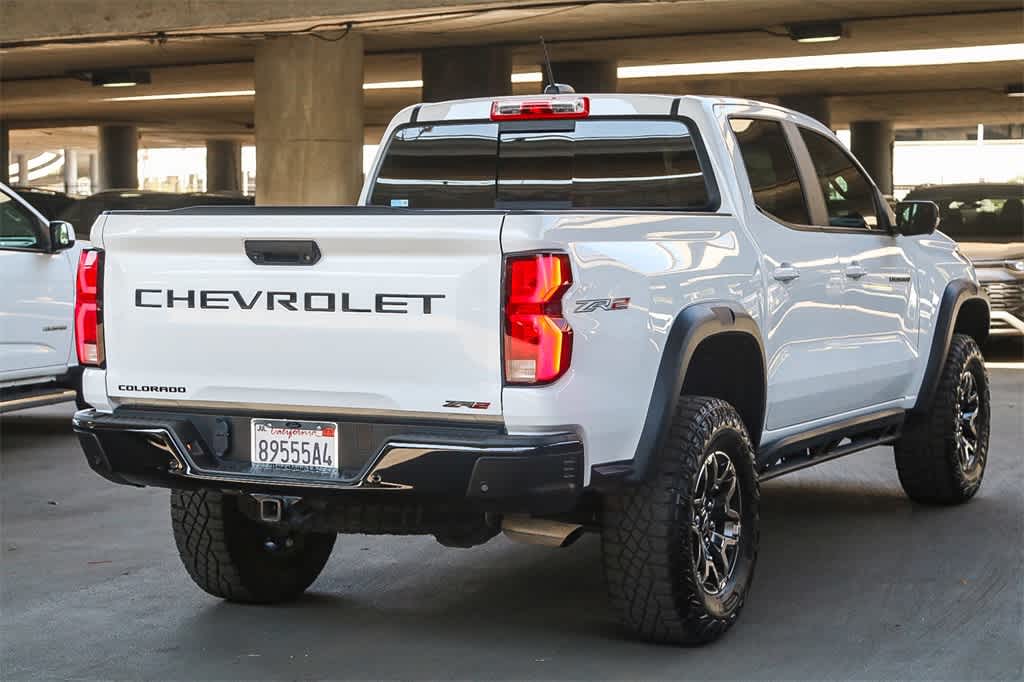 Thumbnail: 2024 Chevrolet Colorado - 7