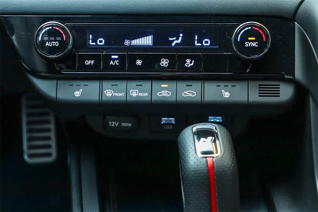 Thumbnail: 2023 Hyundai Elantra - 14