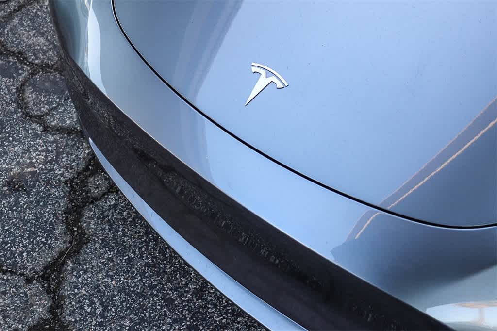 Thumbnail: 2025 Tesla Model Y - 8