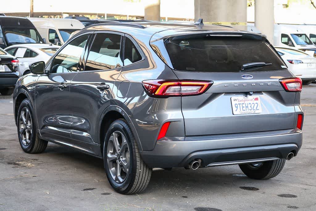 Thumbnail: 2024 Ford Escape - 8