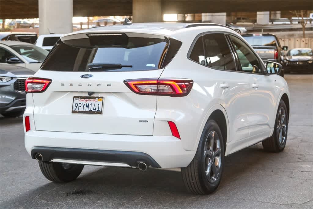 Thumbnail: 2024 Ford Escape - 6