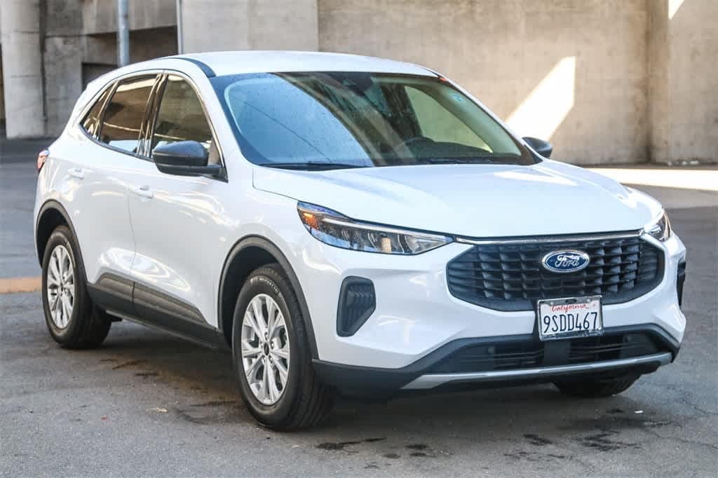 Used 2024 Ford Escape Active SUV