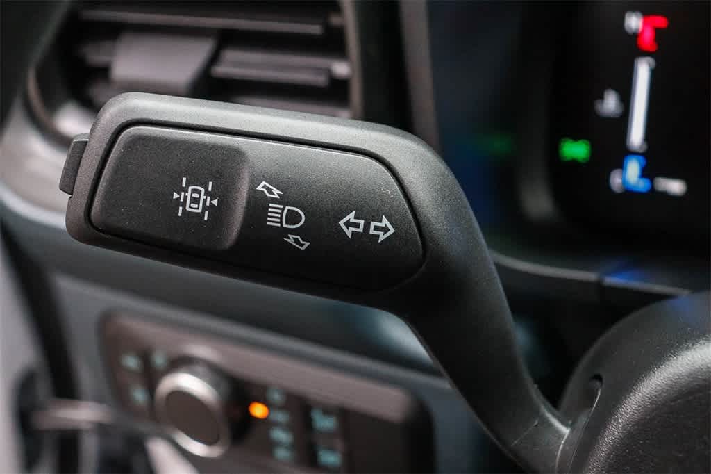 Thumbnail: 2025 Ford Maverick - 24