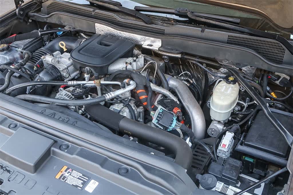 Thumbnail: 2015 Chevrolet Silverado 3500 - 31