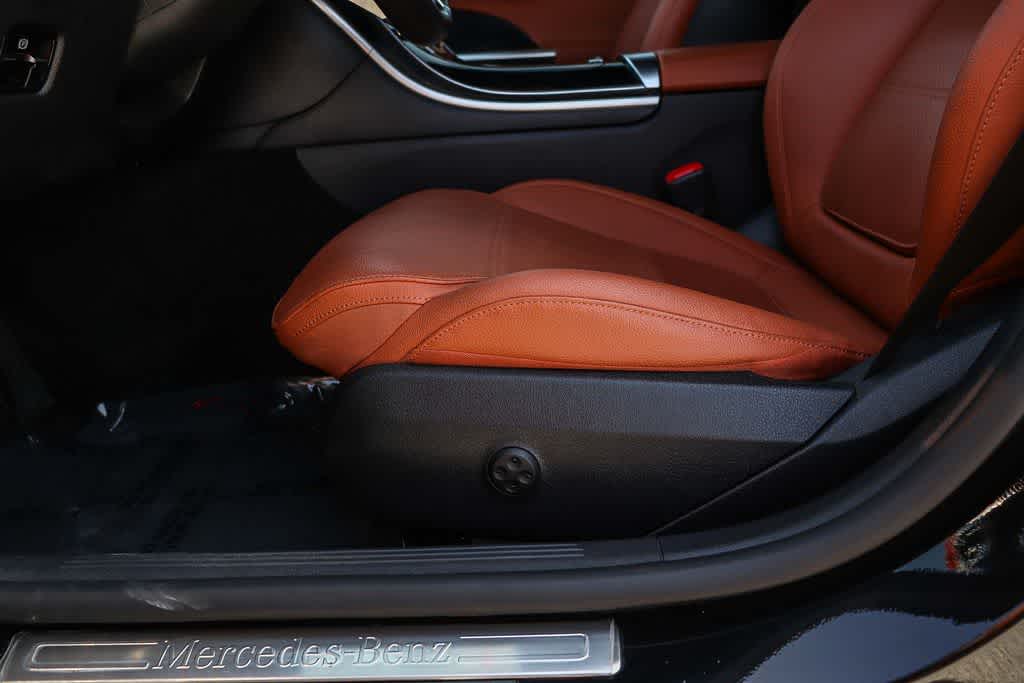 Thumbnail: 2024 Mercedes-Benz C-Class - 19