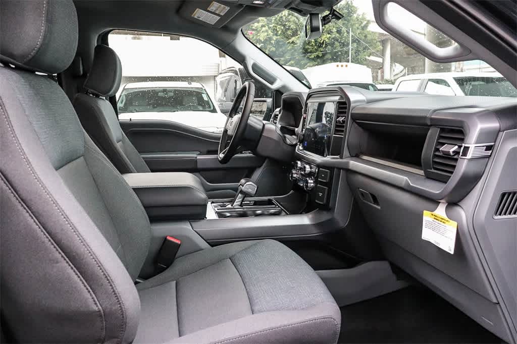 Thumbnail: 2025 Ford F-150 - 17