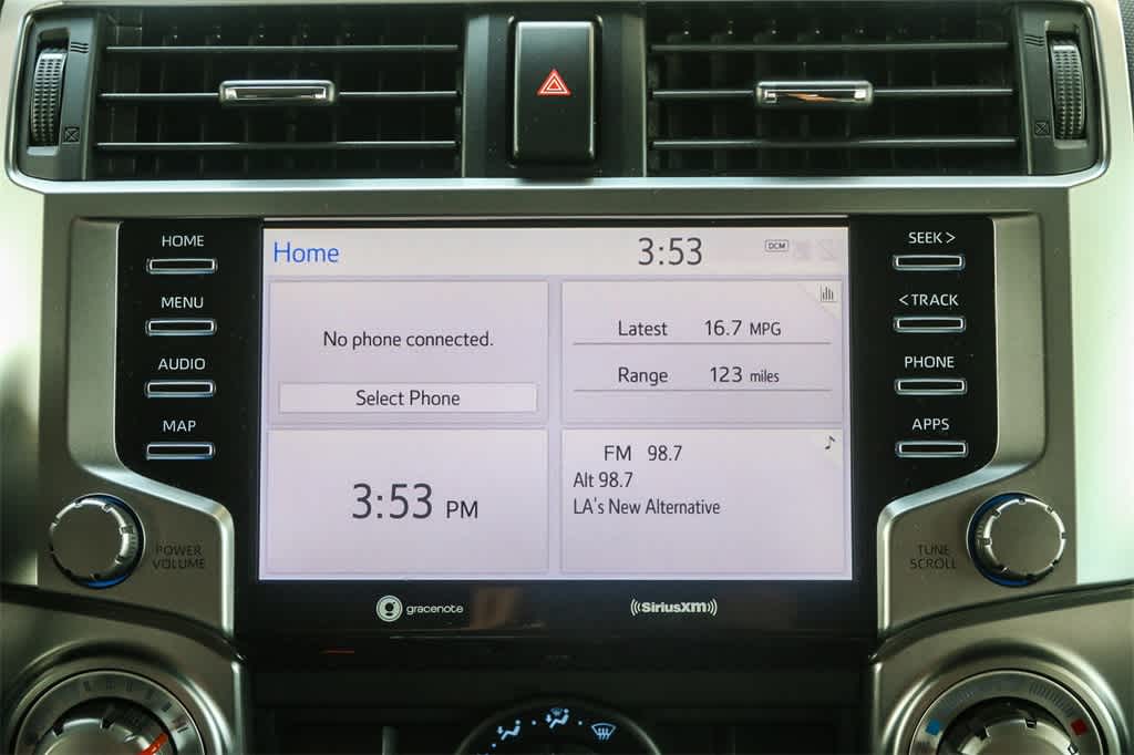 Thumbnail: 2022 Toyota 4Runner - 16