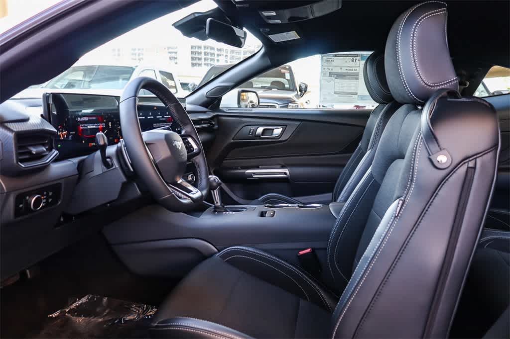 Thumbnail: 2026 Ford Mustang - 17