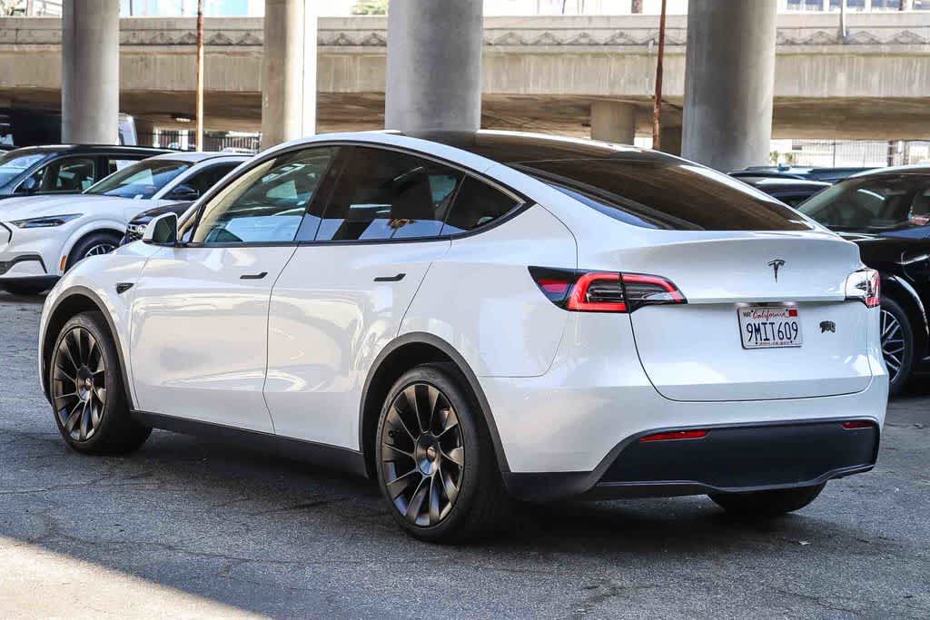 Thumbnail: 2024 Tesla Model Y - 6