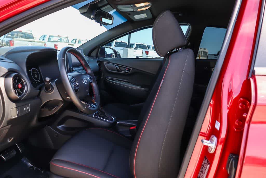 Thumbnail: 2022 Hyundai Kona - 18