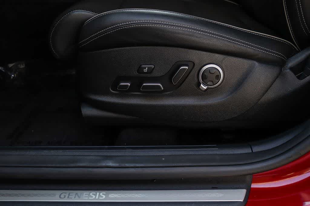 Thumbnail: 2024 Genesis GV70 - 22