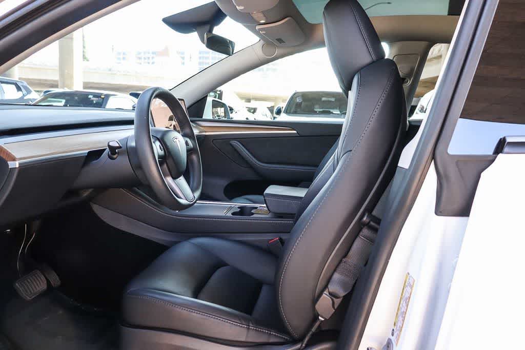 Thumbnail: 2024 Tesla Model Y - 16