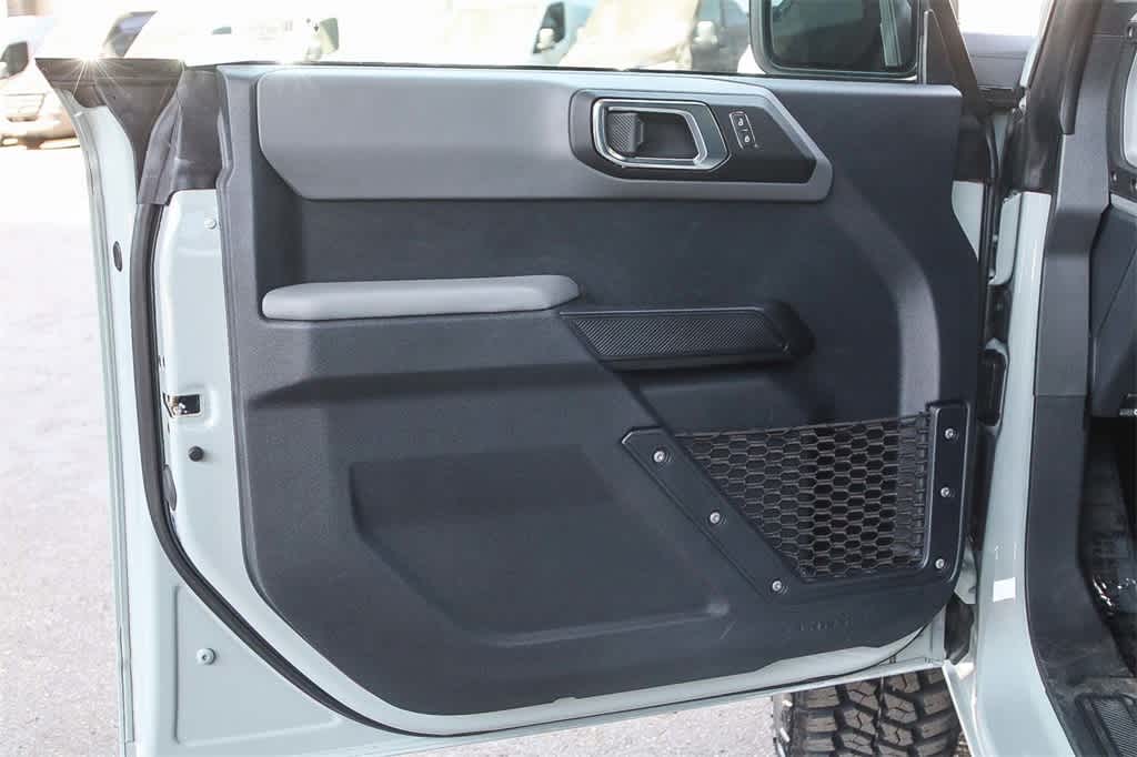 Thumbnail: 2022 Ford Bronco - 24