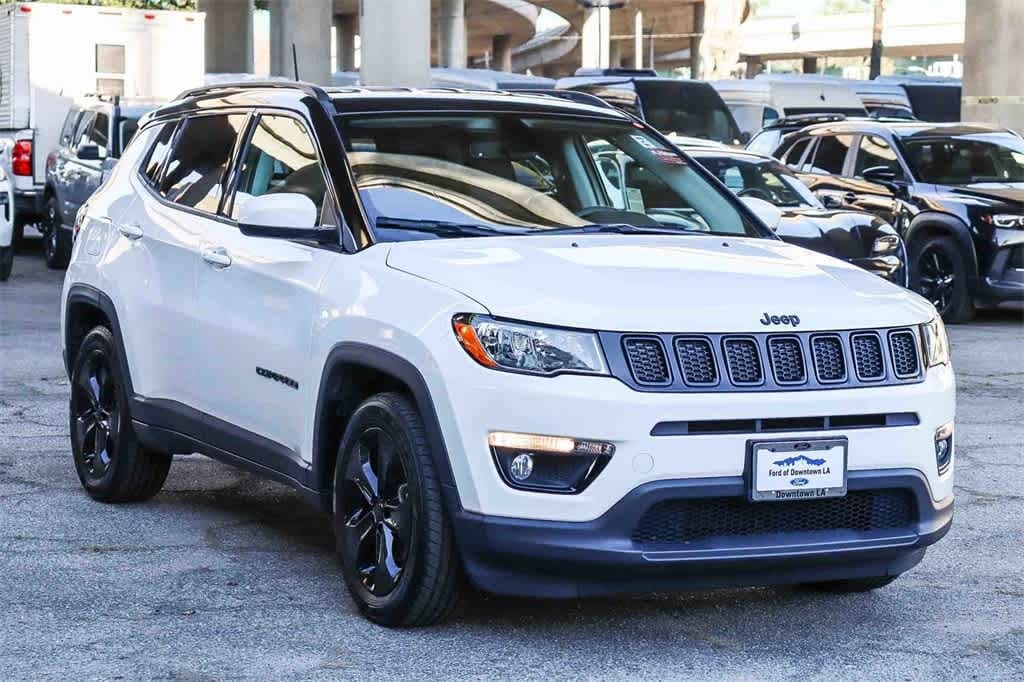 Used 2018 Jeep Compass Latitude SUV