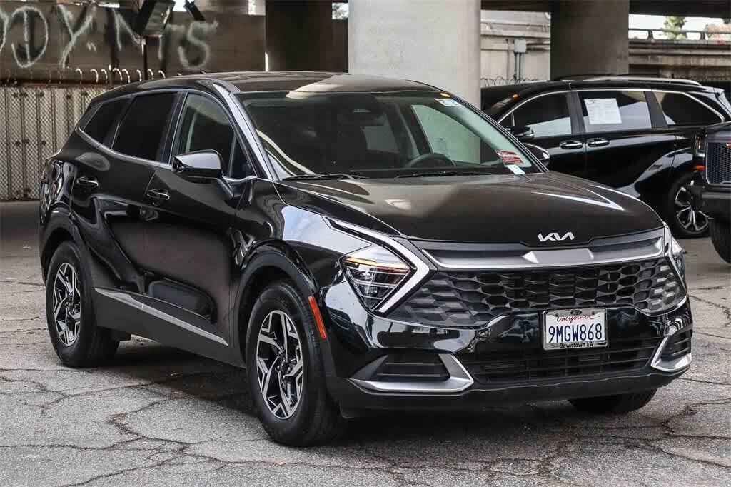 Used 2024 Kia Sportage LX SUV