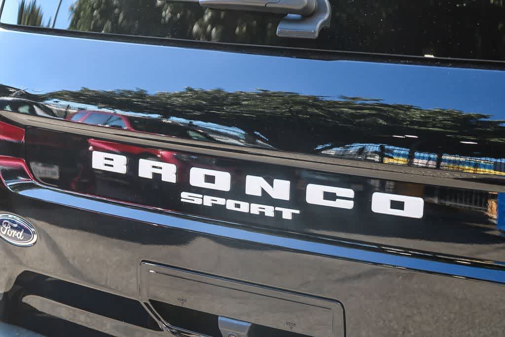 Thumbnail: 2023 Ford Bronco Sport - 10