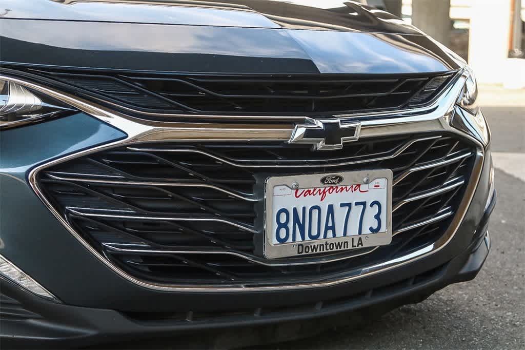 Thumbnail: 2020 Chevrolet Malibu - 5