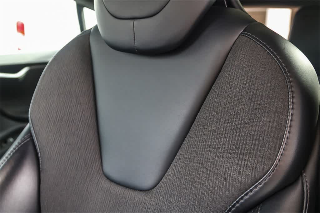 Thumbnail: 2018 Tesla Model S - 24