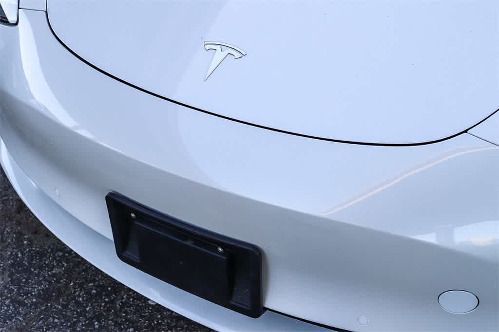 Thumbnail: 2021 Tesla Model 3 - 8