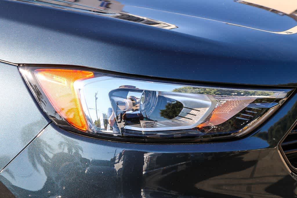 Thumbnail: 2023 Ford Edge - 5