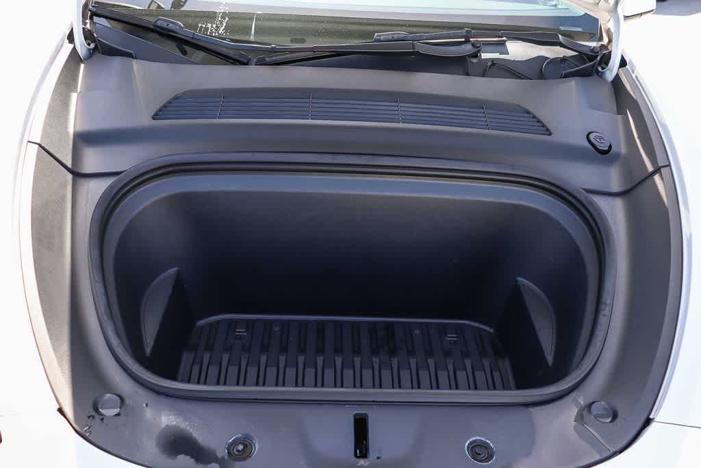 Thumbnail: 2021 Tesla Model Y - 28