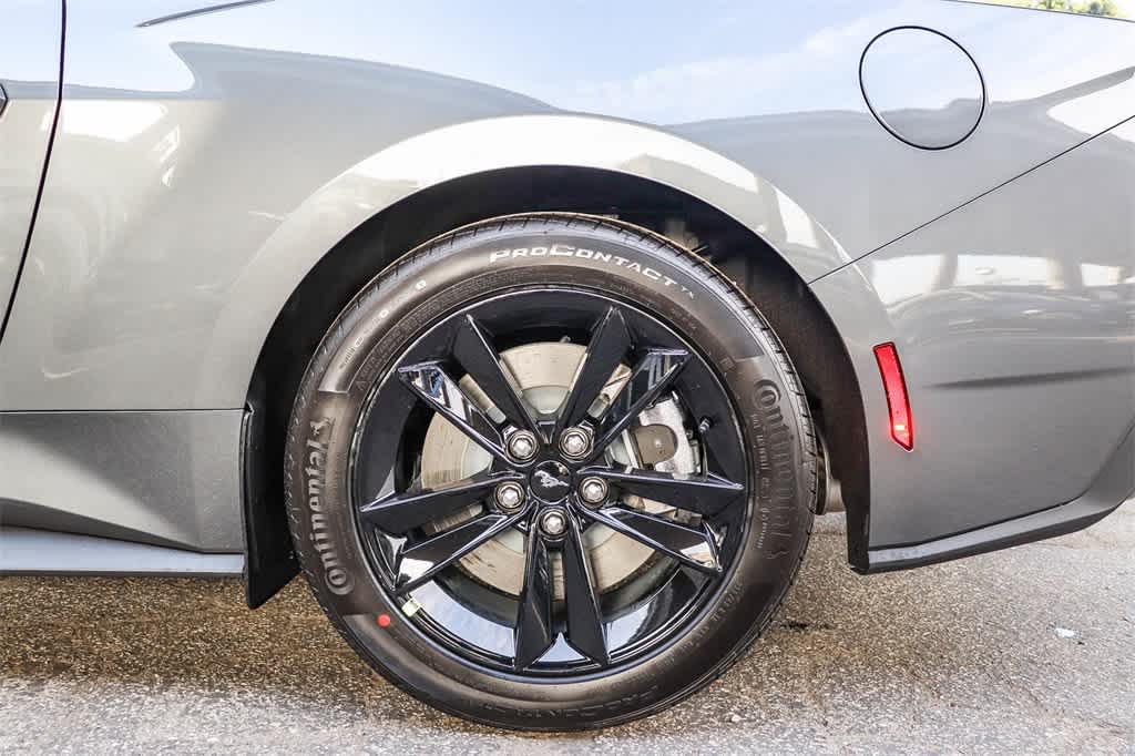 Thumbnail: 2026 Ford Mustang - 10