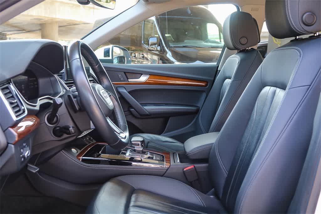 2022 Audi Q5 e Premium Plus 19