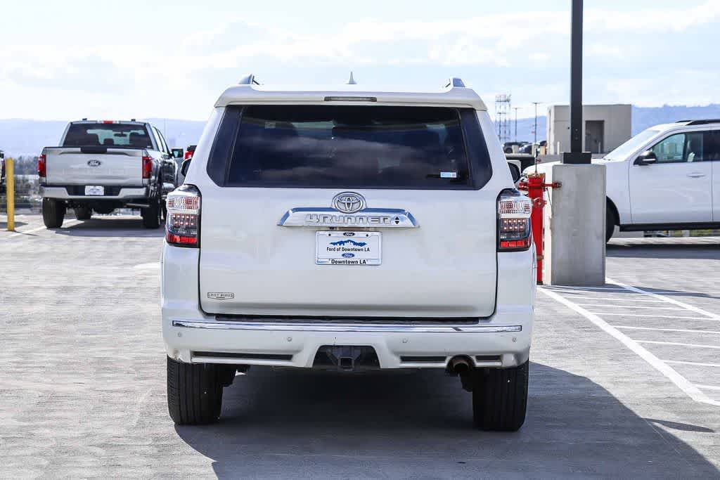 Thumbnail: 2018 Toyota 4Runner - 4