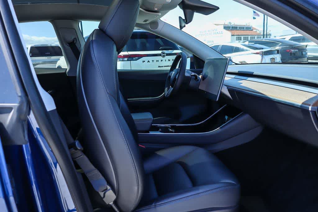Thumbnail: 2021 Tesla Model Y - 15