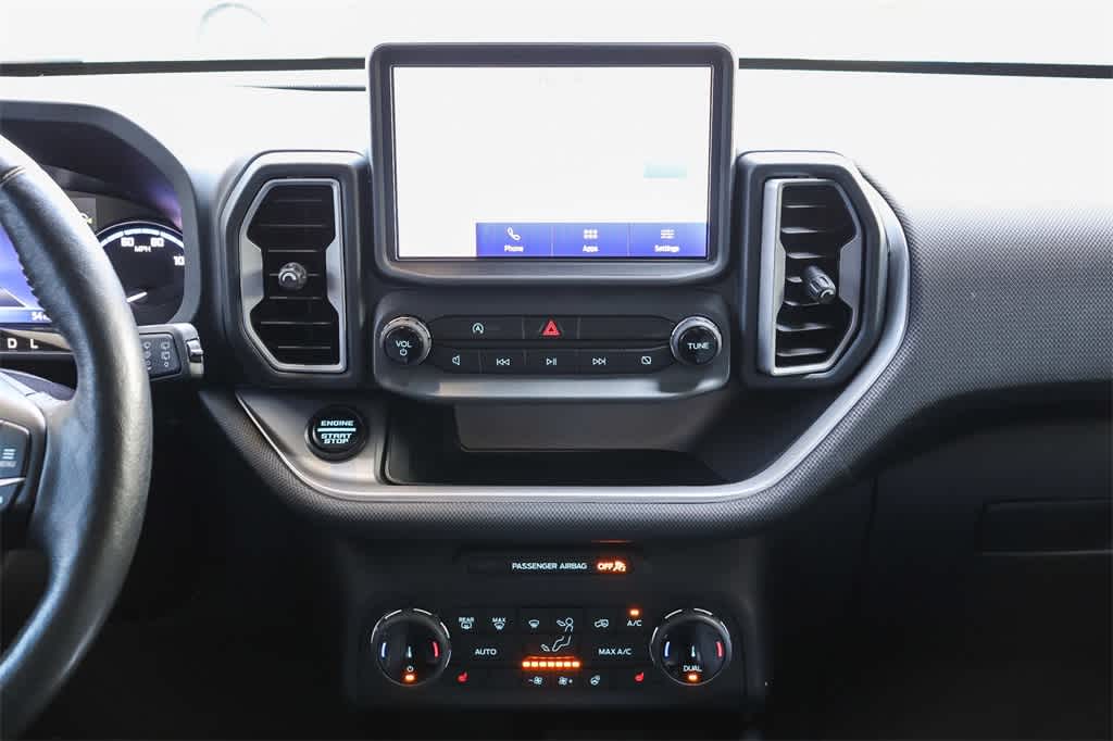 Thumbnail: 2023 Ford Bronco Sport - 13