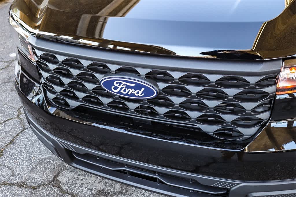 Thumbnail: 2026 Ford Maverick - 8